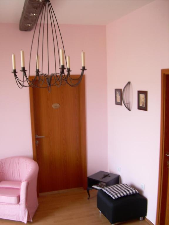 Phara Hostel Gdinj Cameră foto